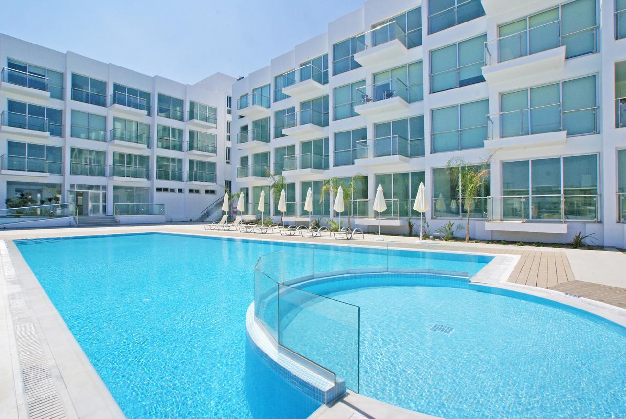 Amber - Coralli Beachfront Apartment 프로타라스 외부 사진